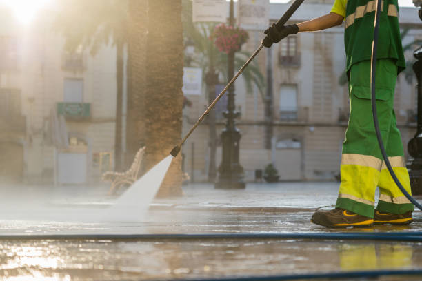 Best Pool Deck Cleaning  in El Portal, FL